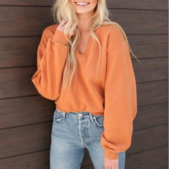 AGOLDE V Neck Balloon Sleeve Sweatshirt in Umber - Picture 7 of 16